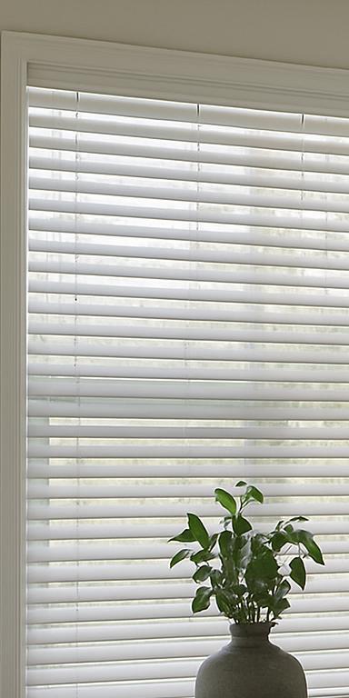 Custom window blinds in Fulshear TX